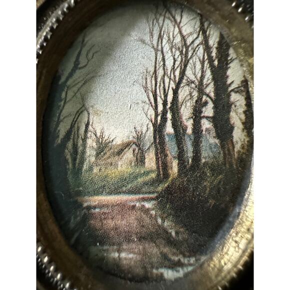 Vintage Antique set of Metal Oval Italian Brass Ornate Mini Silk Pictures Frames - Picture 16 of 16